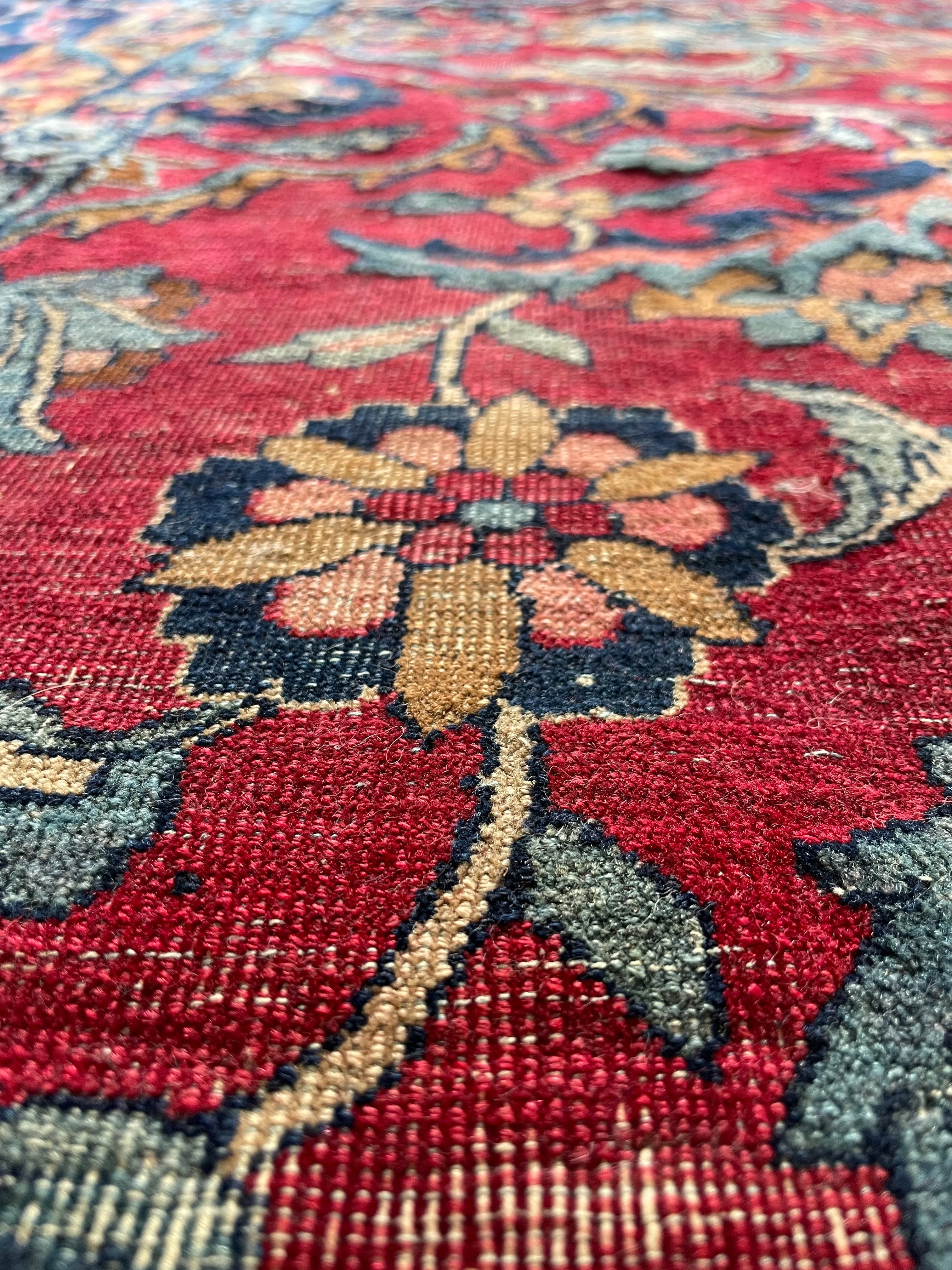10x18 Antique Fuchsia Ground Persian Rug #2973