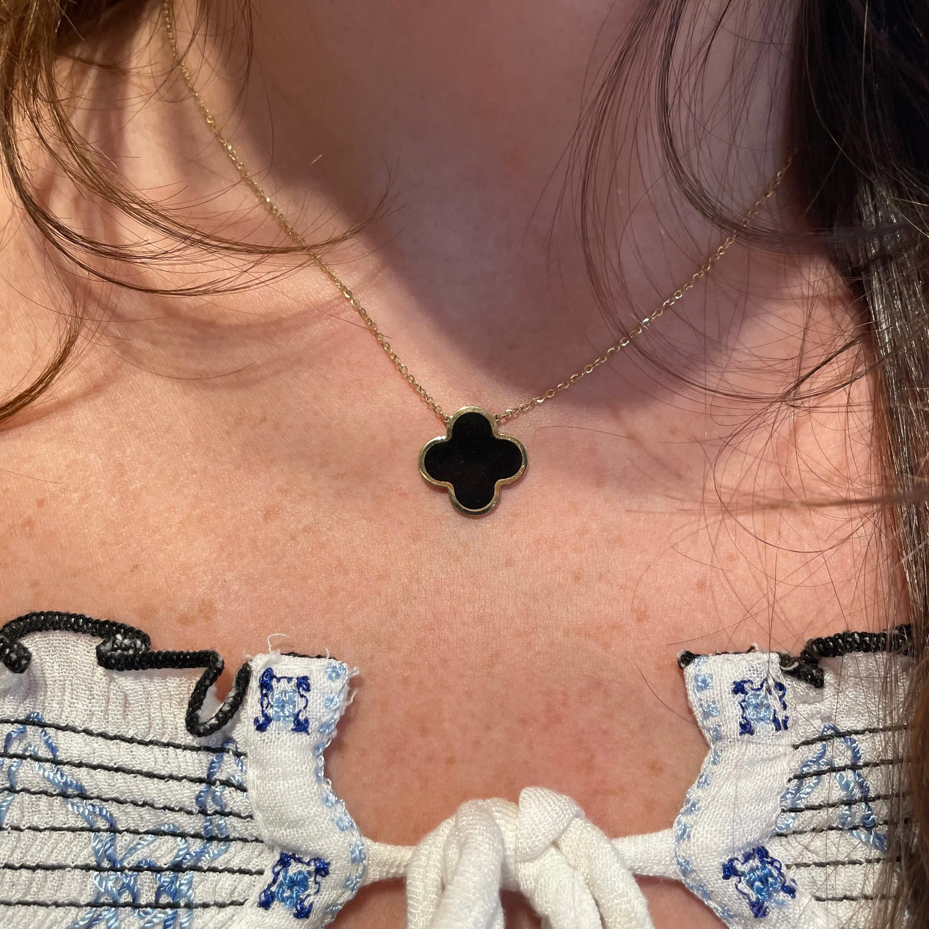 14K Gold Medium Onyx Clover Necklace