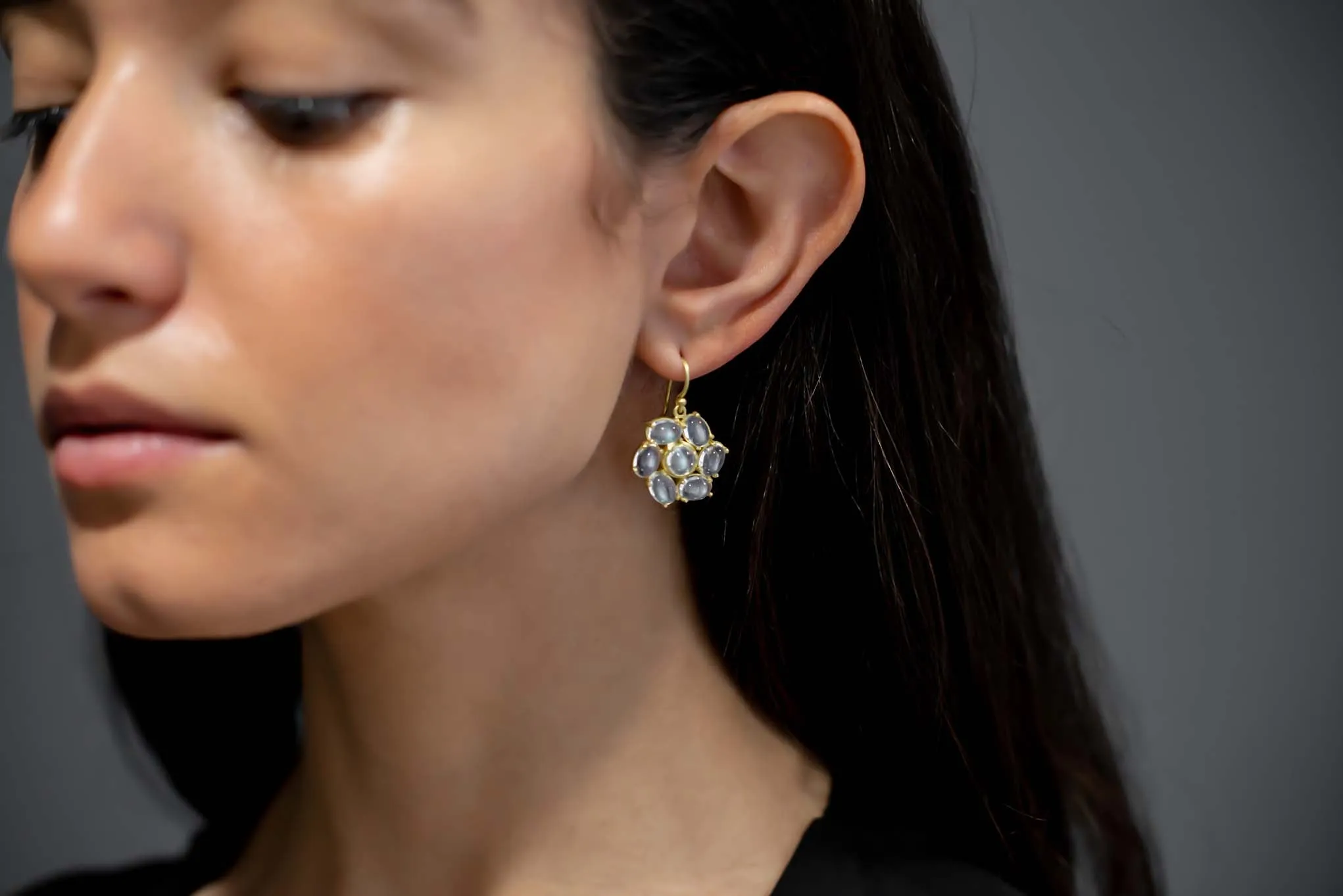 18 Karat Gold Moonstone Daisy Earrings