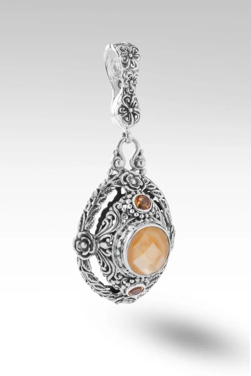 Everblooming Enchantment Pendant™ in Yellow Mother of Pearl