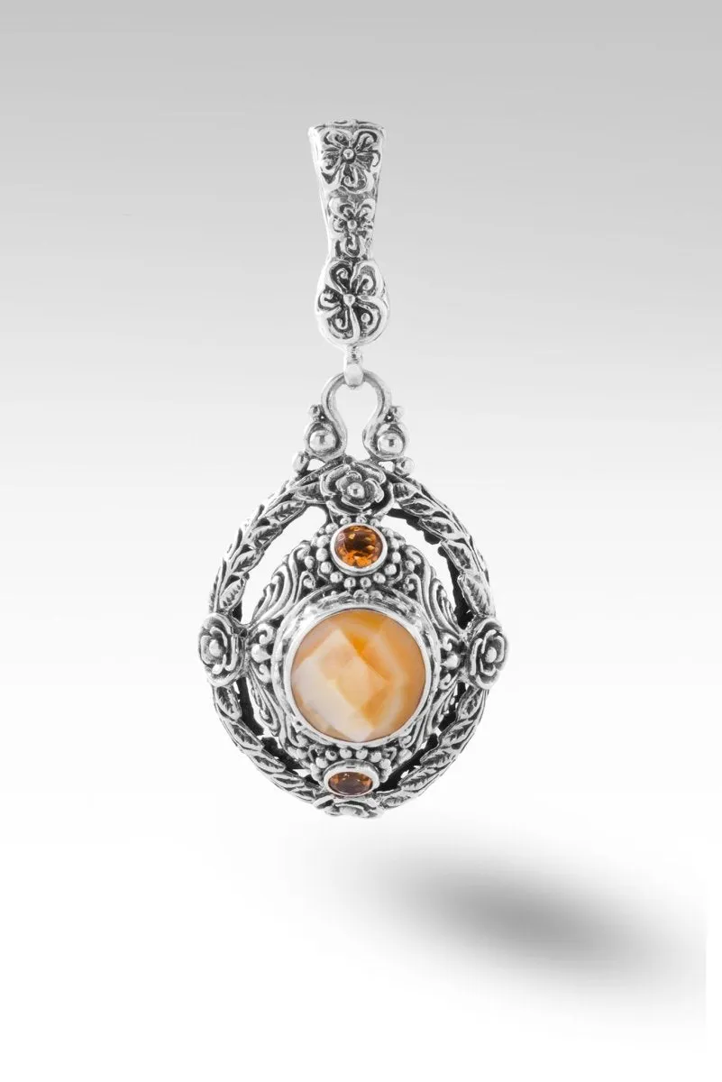 Everblooming Enchantment Pendant™ in Yellow Mother of Pearl