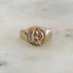 PELICAN SIGNET RING