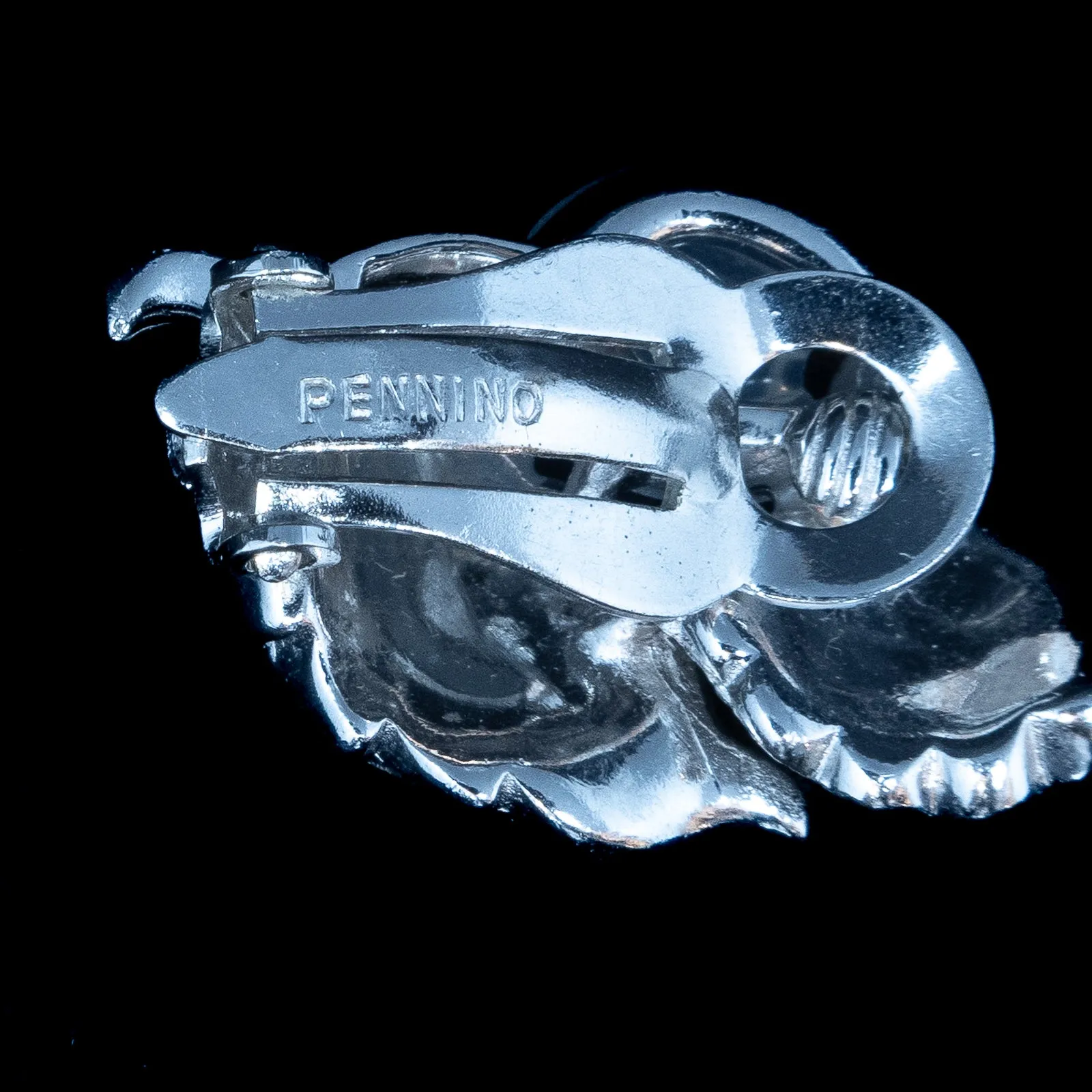 Pennino Moonstone Molded Glass Set